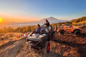best weather for jeep sunrise Mount Batur panoramic sunrise